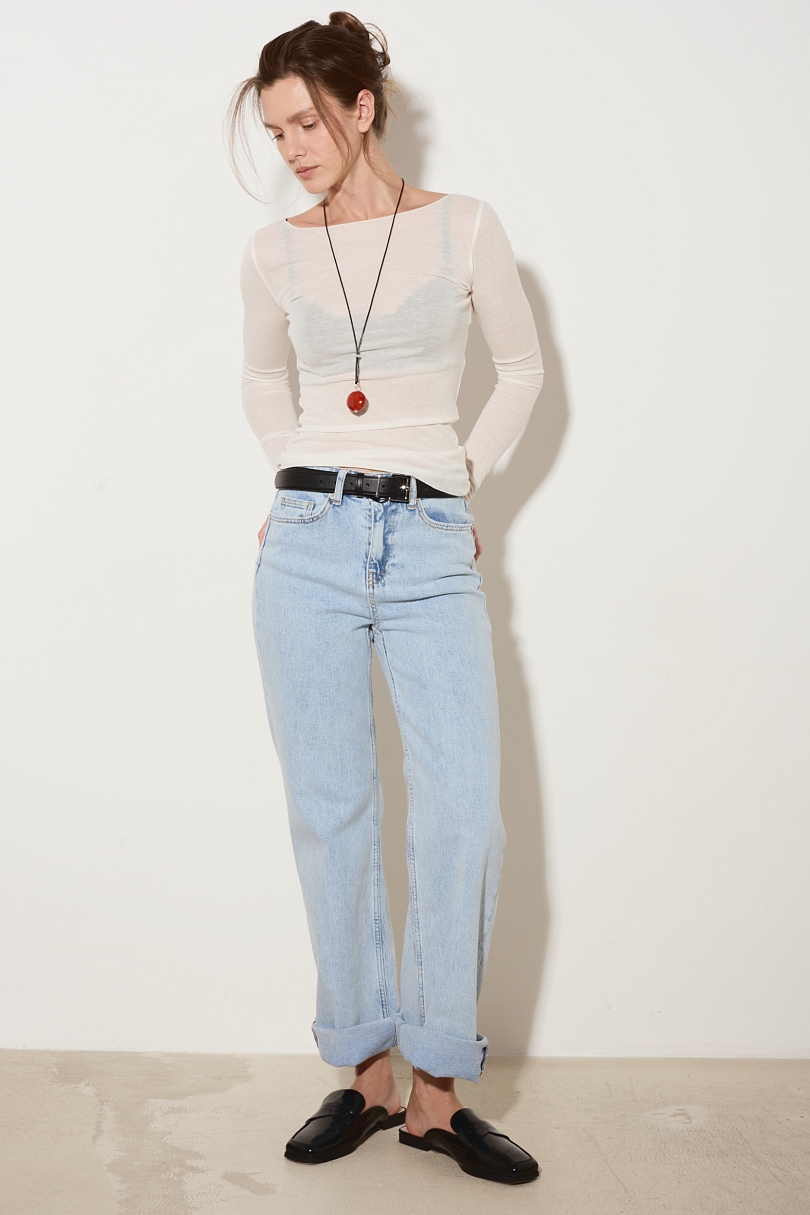 Джинсы прямые с завышенной посадкой