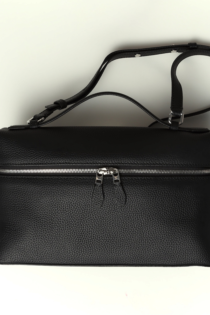 Сумка-косметичка из натуральной кожи