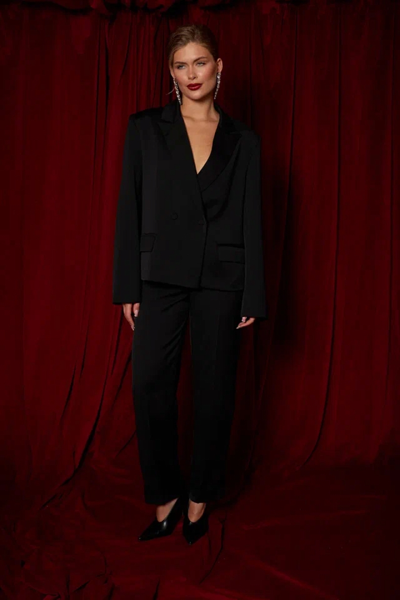 Брюки прямого кроя из костюмного атласа