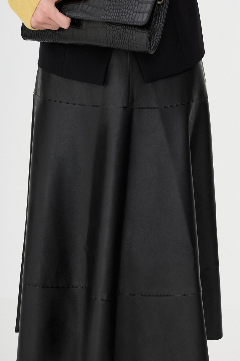 Юбка А-силуэта с рельефными швами