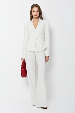 Жакет приталенный с рельефным воротником