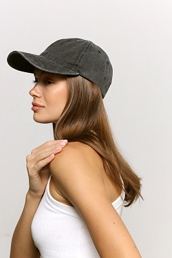 Бейсболка в стиле Vintage