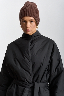 Куртка с цельнокроеным рукавом с поясом