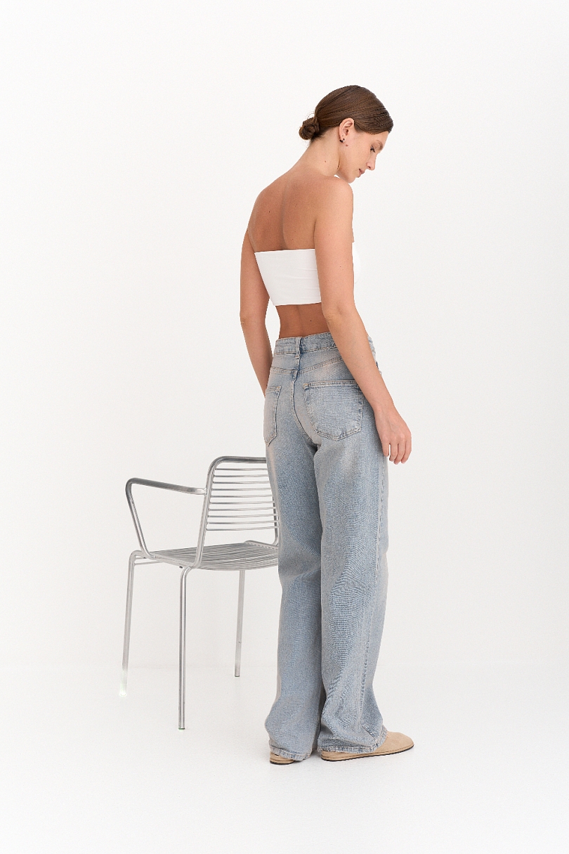 Джинсы прямые с завышенной посадкой