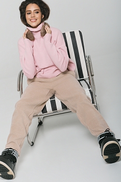 Свитер с шерстью оверсайз